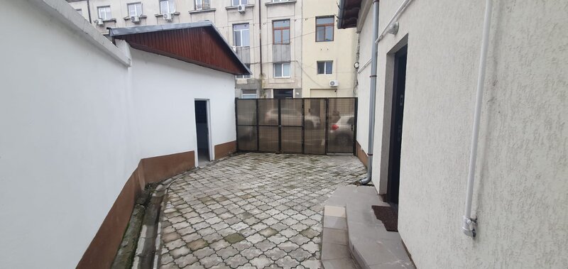 Cosbuc Rond - Bulevardul Libertatii Spatiu Birouri